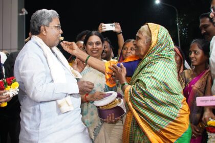 ‘ಅನ್ನ ಕೊಡೋ ದೊರೆ ನಿನ್ನ ಕೈ ಮೇಲಾಗ್ಲಿ’