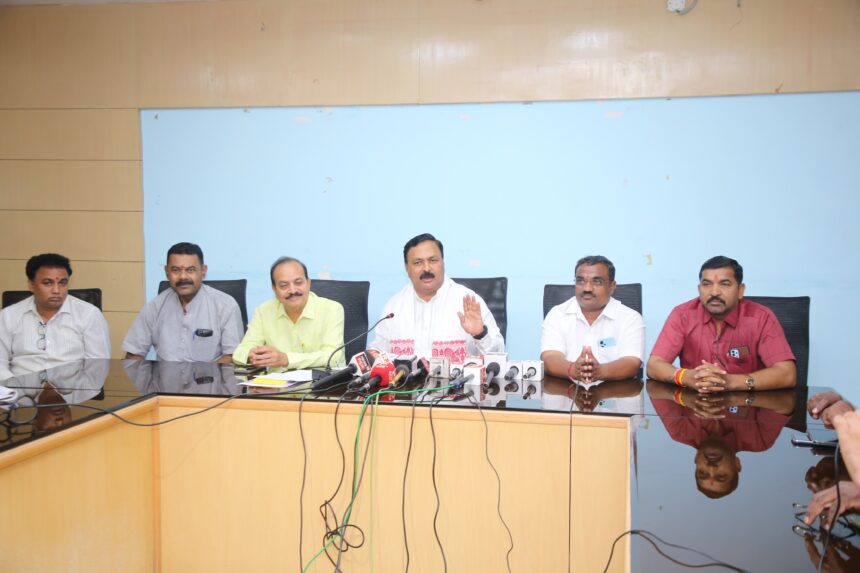 ಪ್ರಧಾನಿ ರಾಜೀನಾಮೆ ಕೇಳಿದ ಲಾಡ್  ನಡೆ ಖಂಡನೀಯ