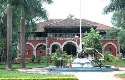 ಡೊಂಬರ ಹುಬ್ಬಳ್ಳಿ ಧಾರವಾಡ ಮಹಾನಗರ ಪಾಲಿಕೆ ನೂತನ ಆಯುಕ್ತ