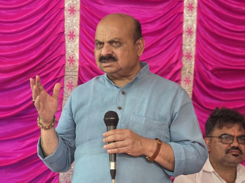 ಗೌರವ ಡಾಕ್ಟರೇಟ್  ನಿರಾಕರಿಸಿದ ಬೊಮ್ಮಾಯಿ